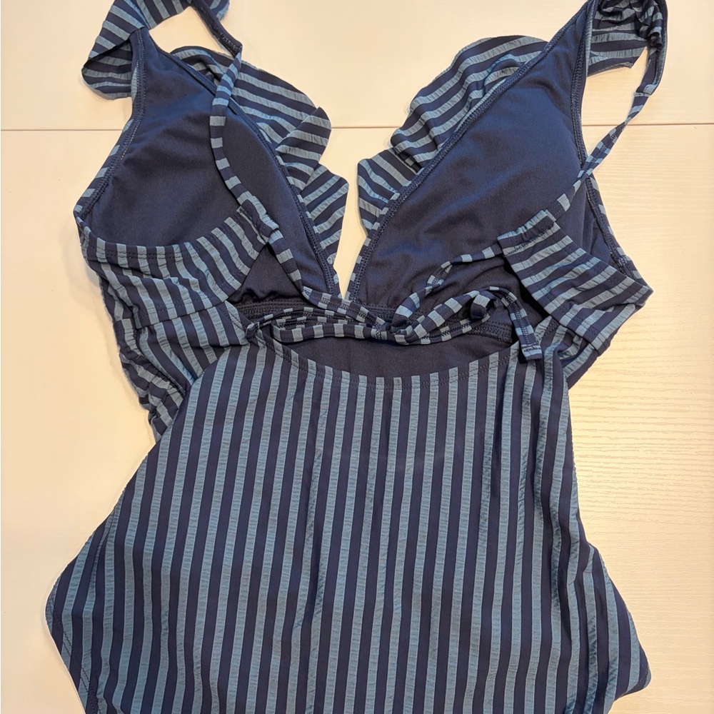 Ellen Tracy Navy and Light Blue Striped One-Piece - Picture 2 of 3